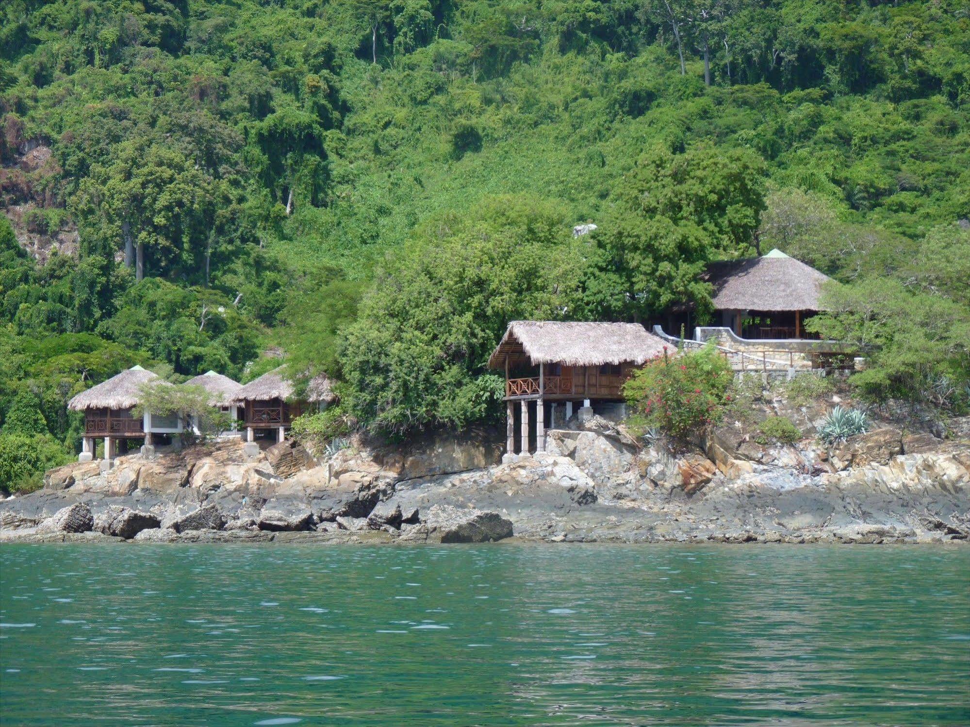 Ampangorinana Auberge Le Maki Lodge מראה חיצוני תמונה